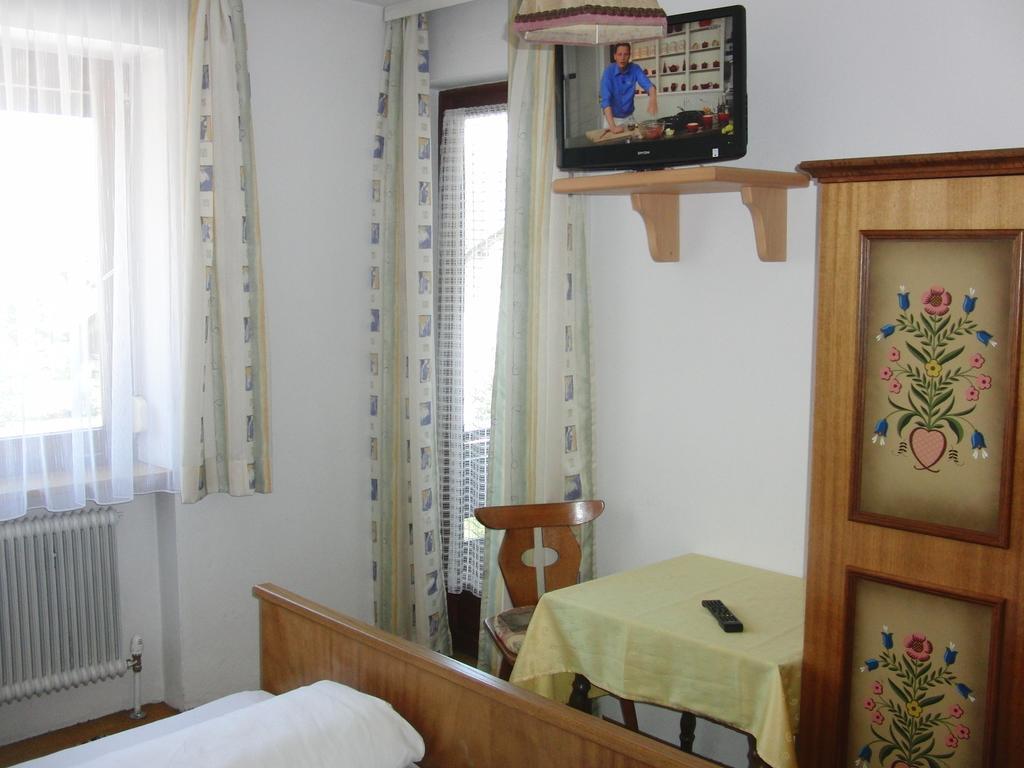 Gaestehaus Loithaler Fügen Kamer foto